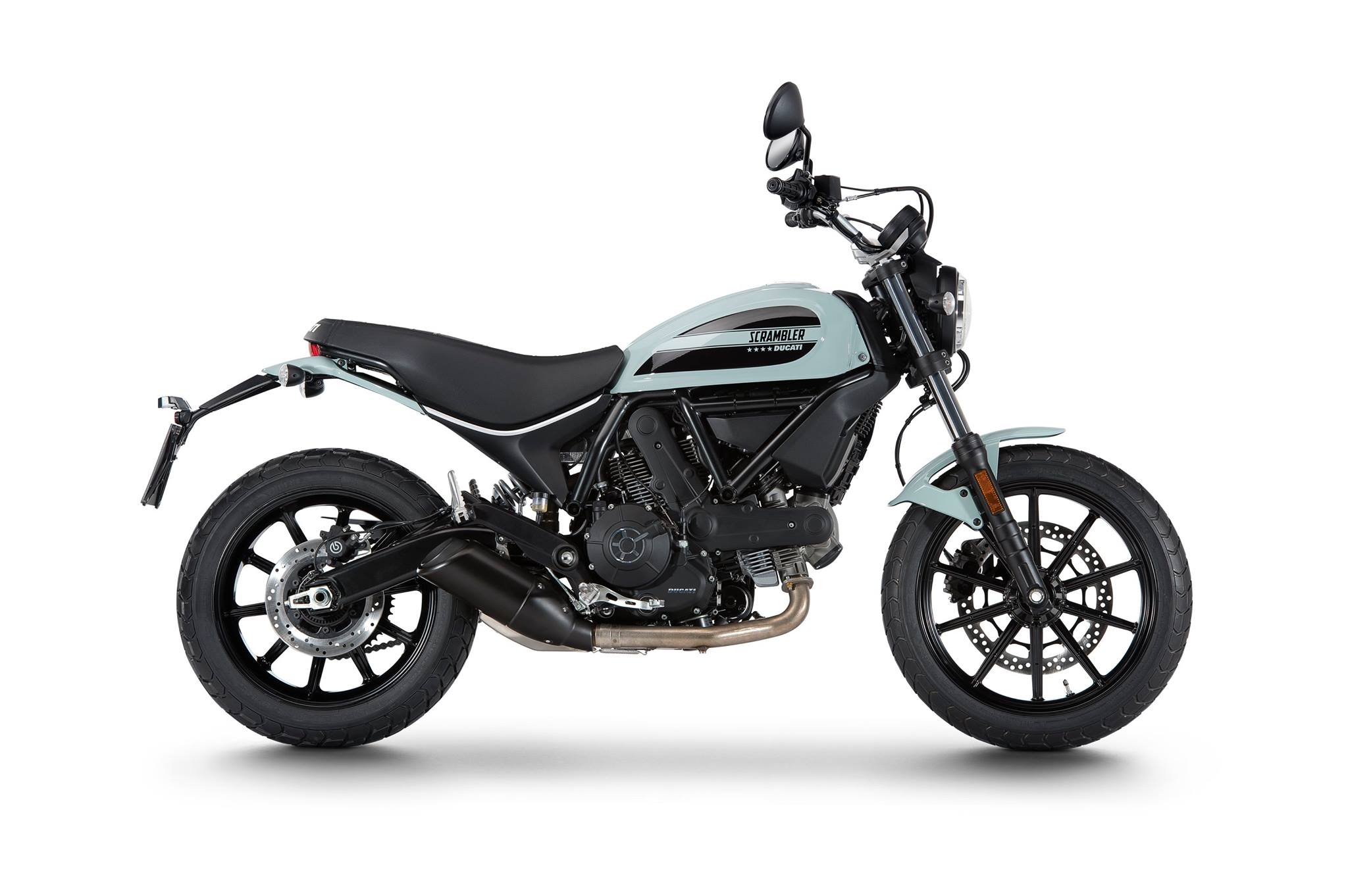 NEW Ducati Scrambler for 2016. Ducati Scrambler Sixty2 and Flat Track
